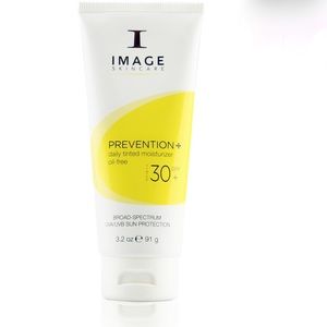 Image Daily Tinted Moisturizer